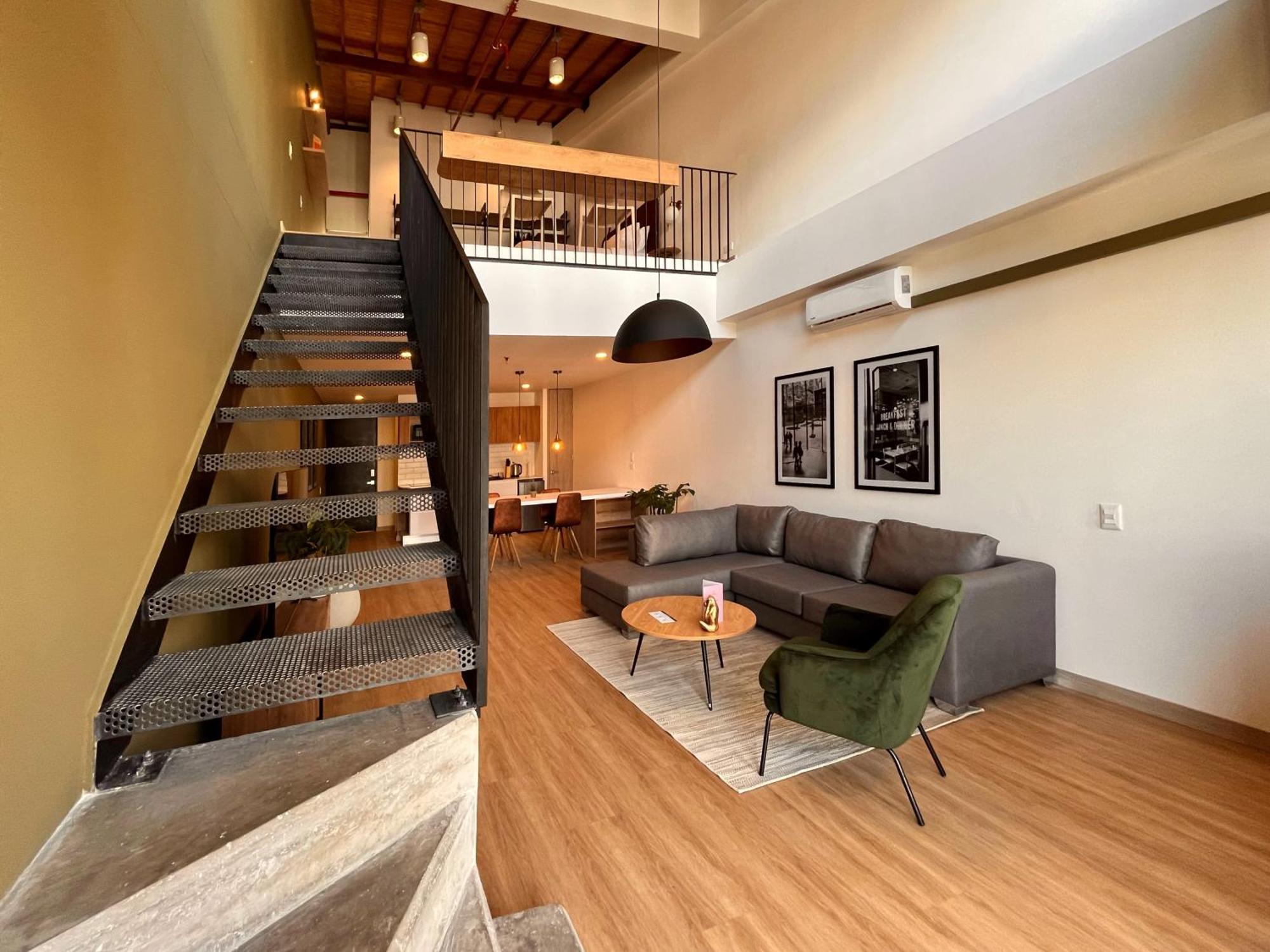 Enchanted Elegance In Laureles Μεντεγίν Εξωτερικό φωτογραφία